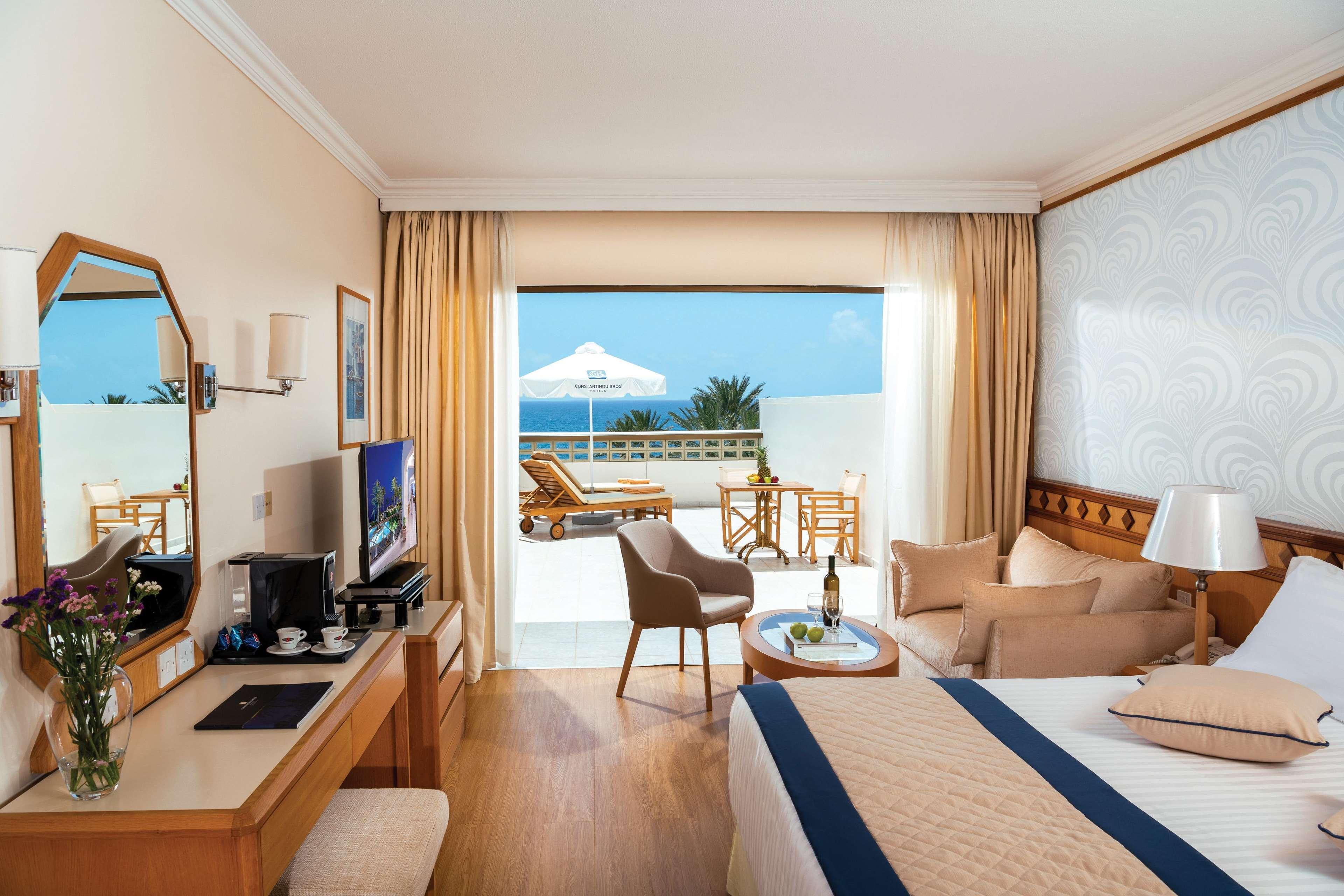 Constantinou Bros Athena Otel Geroskipou