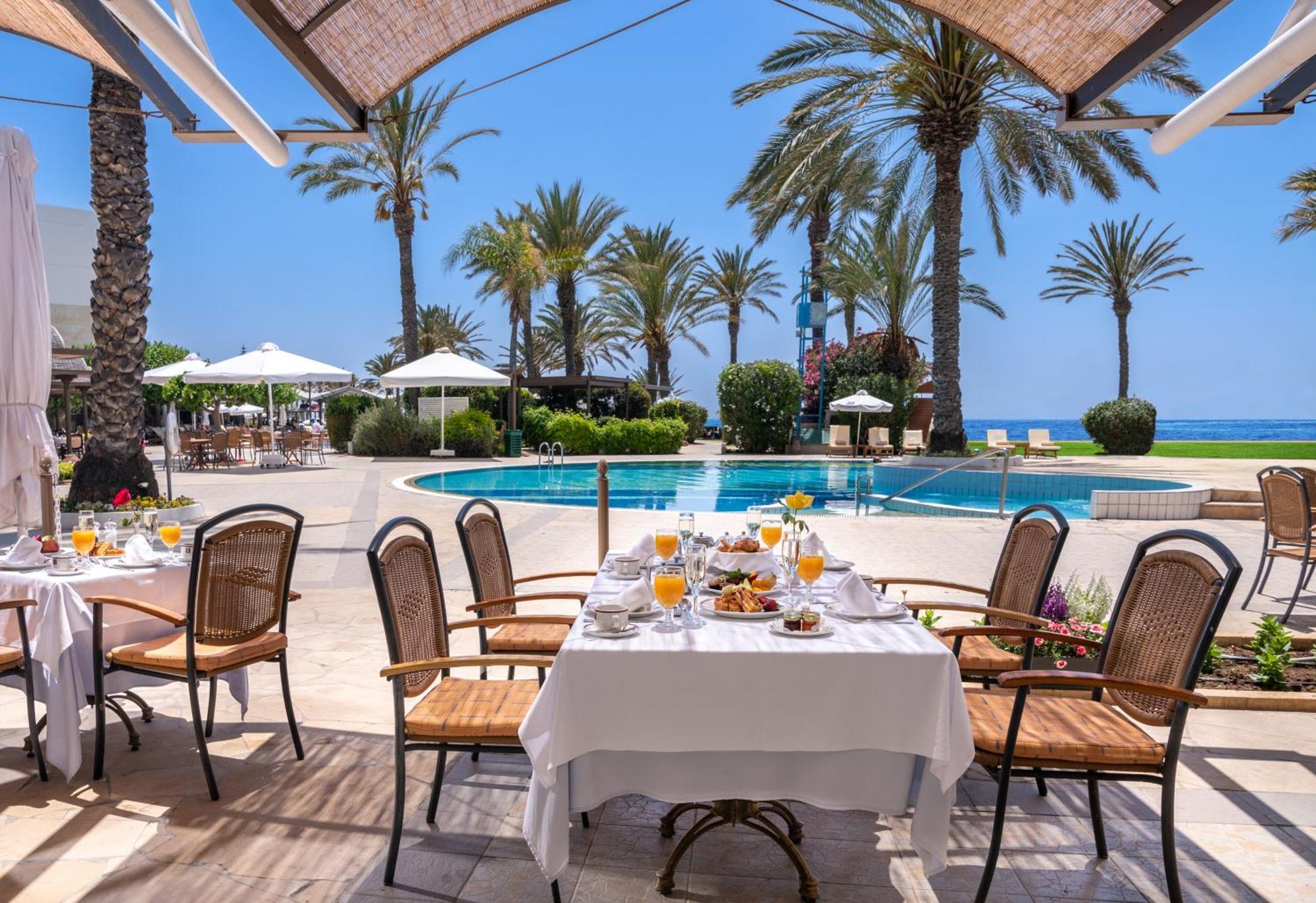 Constantinou Bros Athena Otel Geroskipou